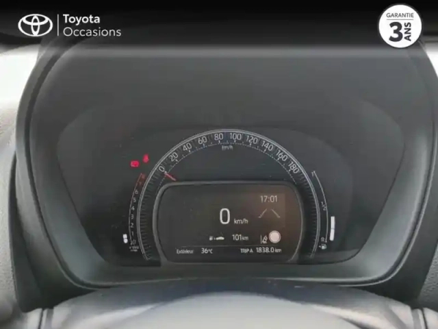 Toyota Aygo X 1.0 vvt-i 72ch design — photo 14