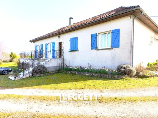 Maison 7 pièce(s), LA ROCHEBEAUCOURT-ET-ARGENTINE