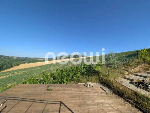 Villa 165 m² - DPE A - Vue dégagée, calme et cadre verdoyant