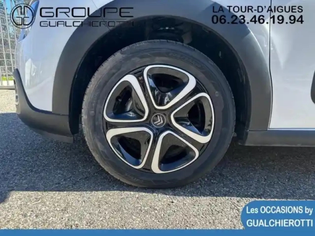 Citroën C3 1.2 puretech 83ch s&amp;s shine — photo 11