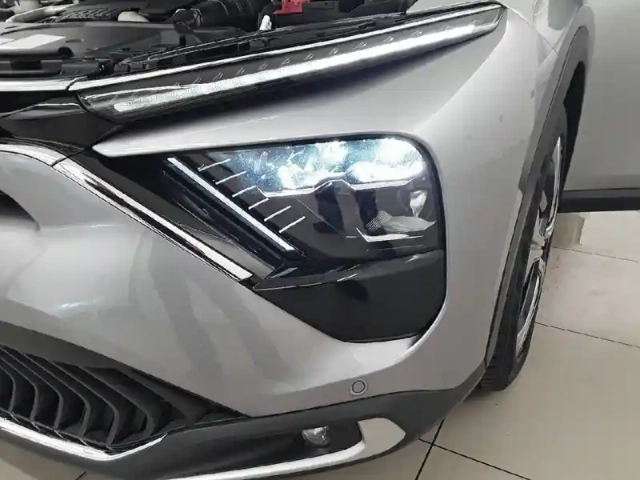 Citroën C5 x puretech 130 s&amp;s eat8 — photo 19