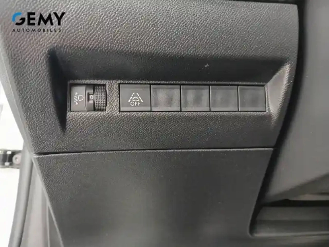 Peugeot 208 puretech 75 s&amp;s bvm5 — photo 20