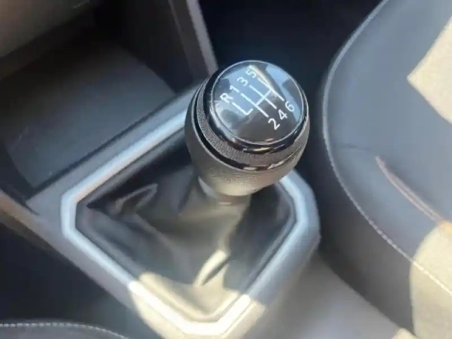 Dacia Sandero 1.0 eco-g 100ch stepway expression — photo 15