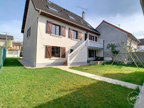 Maison 8 pièces 140 m²