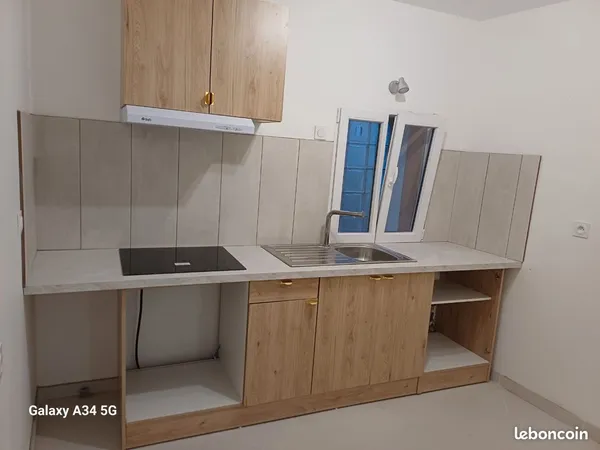 Maison 50m2combronde.parking