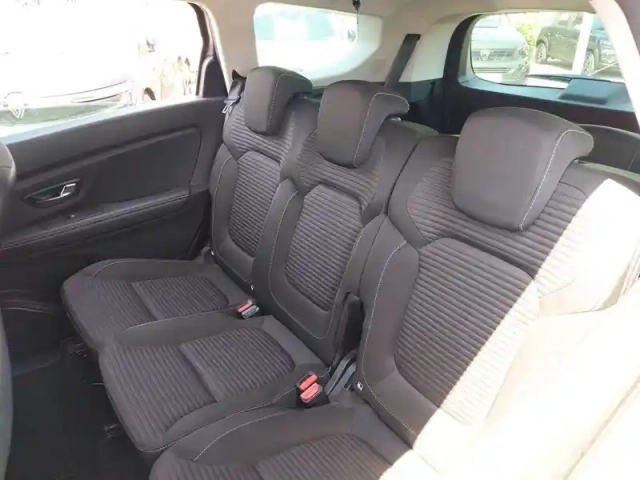 Renault Scenic grand  tce 140 — photo 31