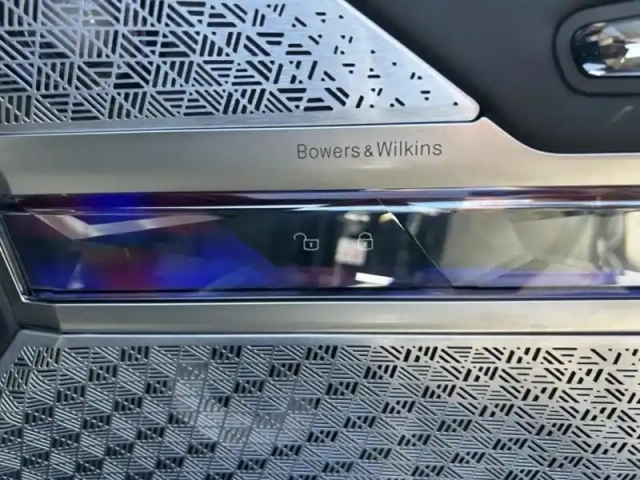 Bmw I7 m70 xdrive 659ch m performance — photo 21