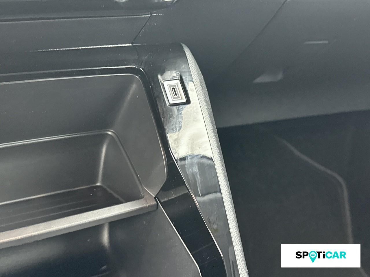 Peugeot 208 1.2 100ch s&s style — photo 16