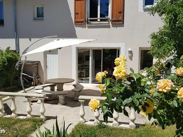 Location Maison 130 m2 - 4 chambres - Valleiry