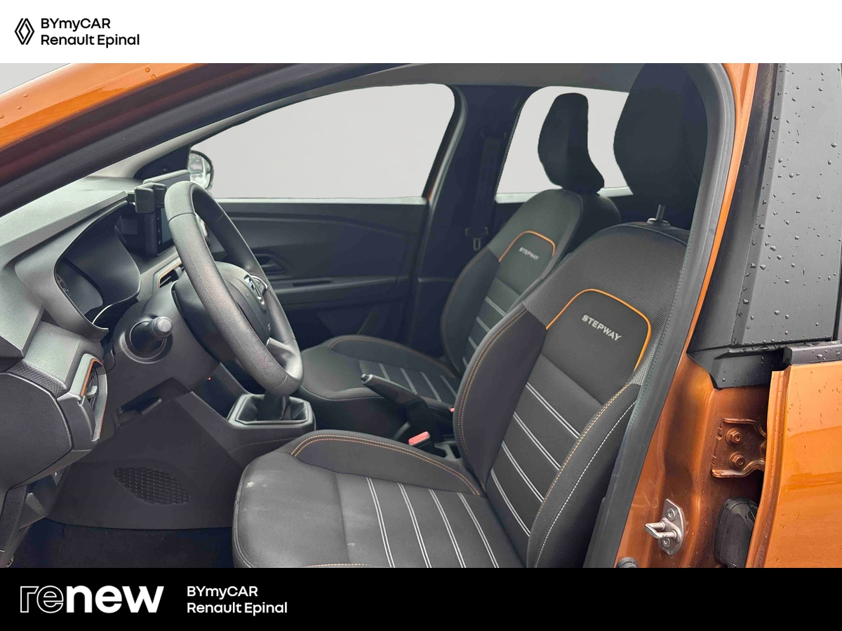 Dacia Sandero ECO-G 100 - 22 — photo 11