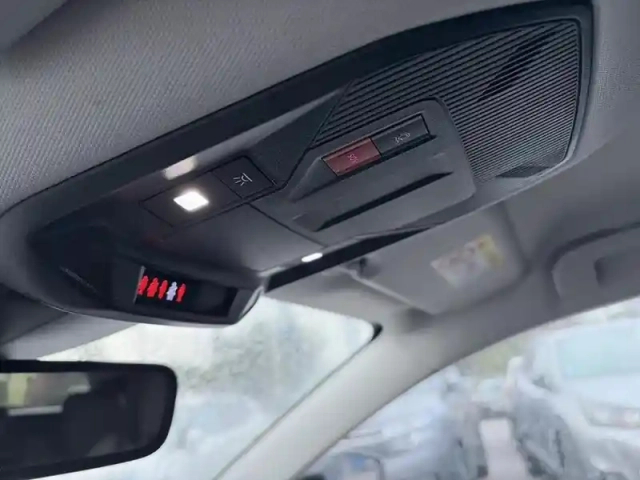 Peugeot 308 sw phev 180 e-eat8 allure pack — photo 25