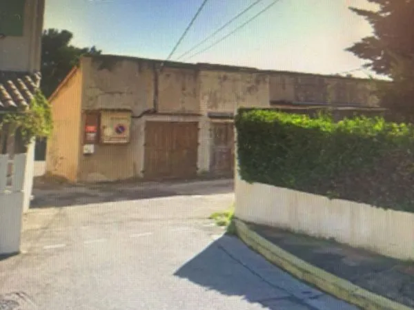 Vend Garage 13008