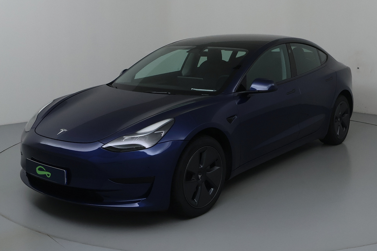 Tesla MODEL 3 — photo 1