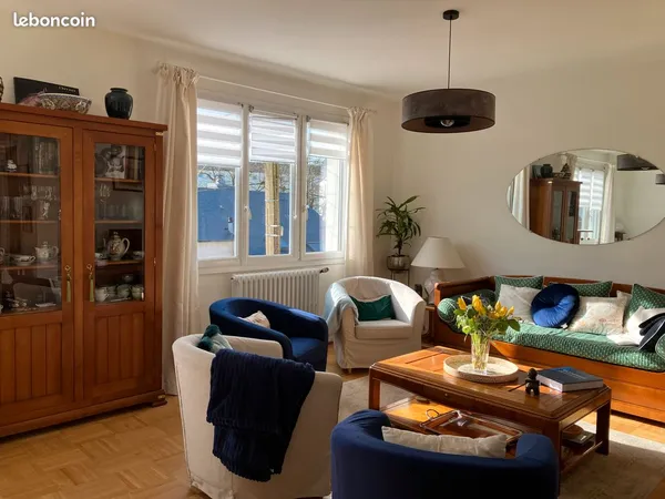 APPARTEMENT DUPLEX QUARTIER JEANNE-D'ARC 132M², 4 CHAMBRES, 2 WC SEPARES, 2 SDD, 1 SDB, 1 et JARDIN 