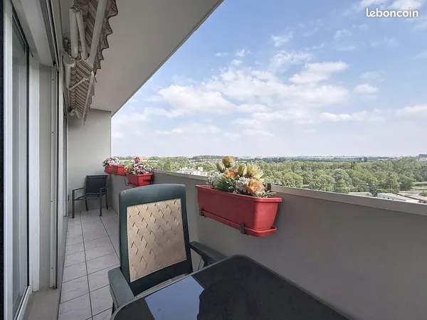 Appt 3P 64,71m² - 8ème étage - Vue exceptionnelle - Aucun travaux - Cave + Parking