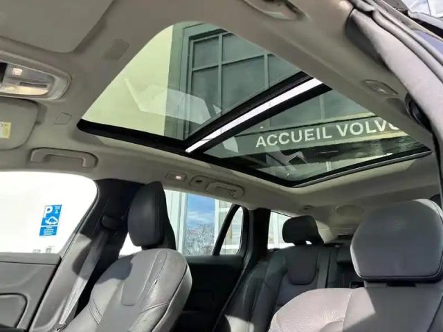 Volvo V60 micro hybride essence b4 197 ch dct7 — photo 15