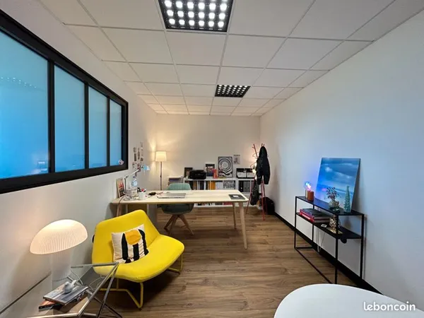 Local 17 m² BETHENY