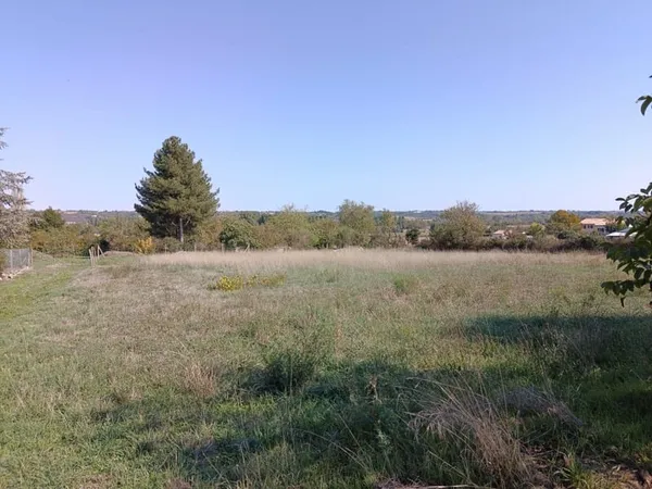 À vendre TERRAIN CONSTRUCTIBLE SAINT MARTIN DE SAINT MAIXENT (79) en EXCLUSIVITÉ CAPIFRANCE