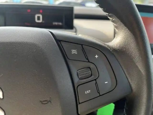 Citroën C4 cactus puretech 110 s&amp;s bvm6 — photo 13