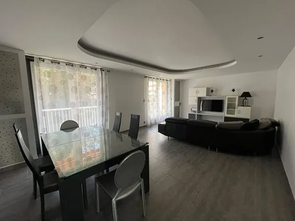 Appartement 4 pièces 102 m²