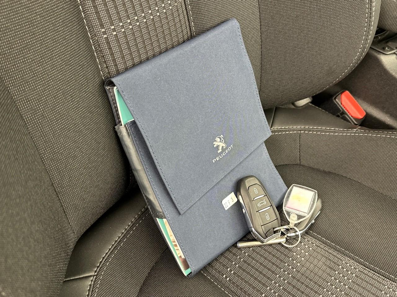 Peugeot 308 bluehdi 130ch s&s bvm6 allure — photo 32