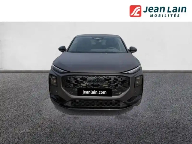 Audi Q3 sportback e-hybrid 272 ch s tronic 6 — photo 2
