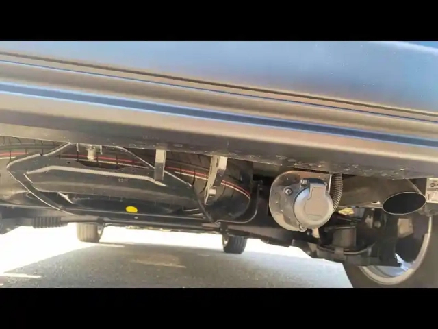 Peugeot Partner m diesel 130ch automatique pack premium connect — photo 21
