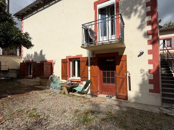 Grand T2 70 m² avec extérieur - Moissac