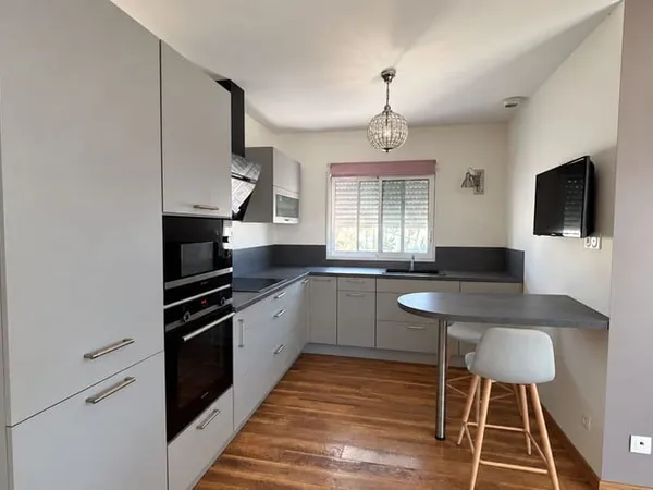 Maison 3 pièces 85 m²