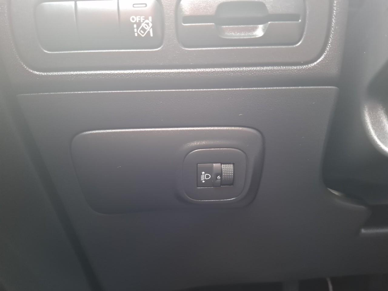 Citroën C3 Aircross puretech 110ch s&s shine — photo 18
