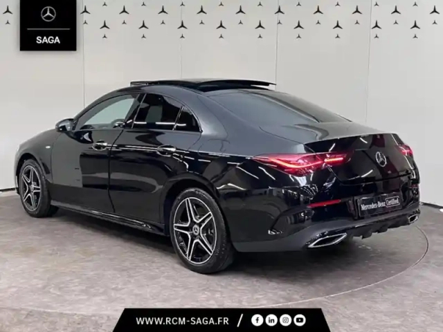 Mercedes Cla coupé 250 e hybrid eq amg line — photo 3