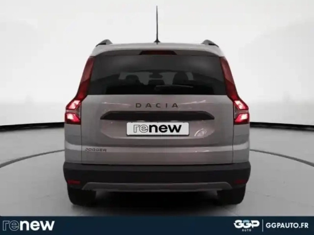 Dacia Jogger 1.0 eco-g 100ch confort 7 places — photo 4