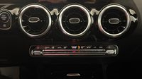 Mercedes Gla 200 163ch Progressive Line 7G-DCT — photo 26