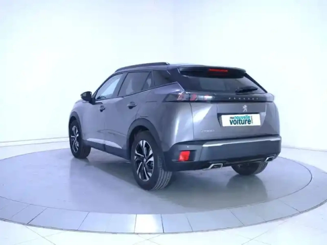 Peugeot 2008 puretech 130 s&amp;s eat8 — photo 8