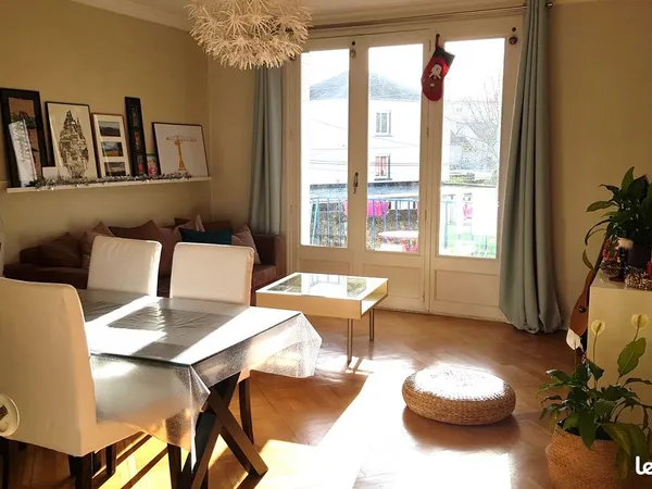 Loue grand T2 avec garage - quartier Mellinet