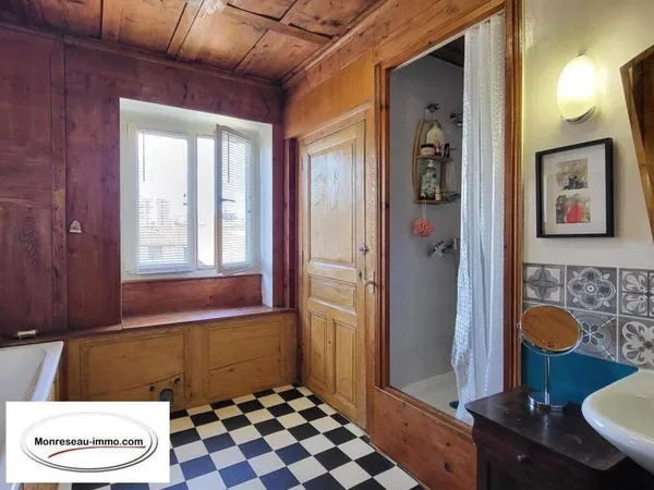 Appartement 5 pièces 154 m²
