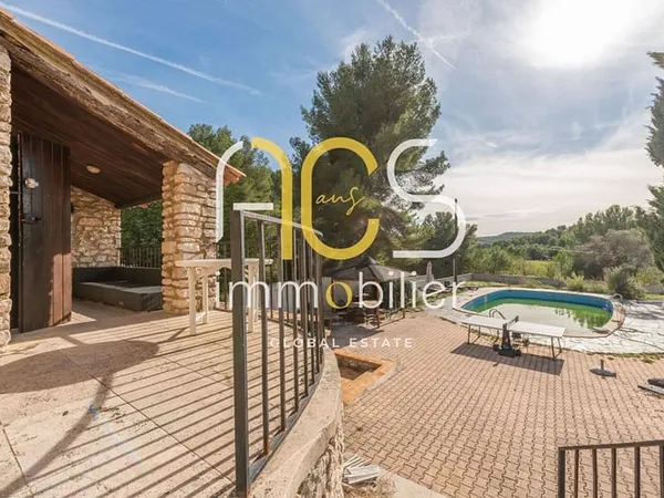 Maison 5 pièces 137 m²