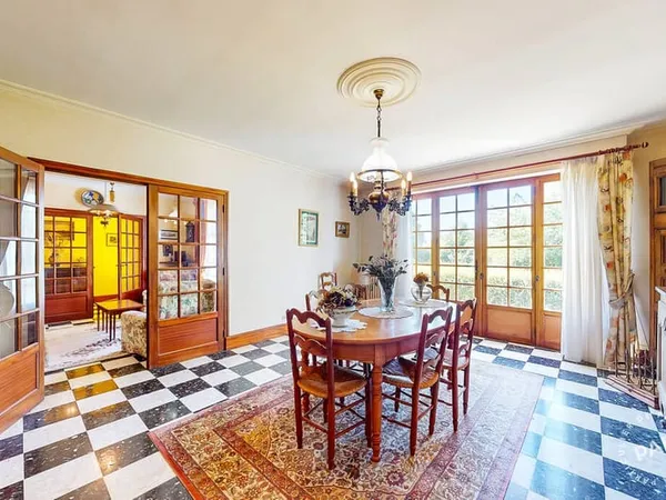 Maison 7 pièces 155 m²