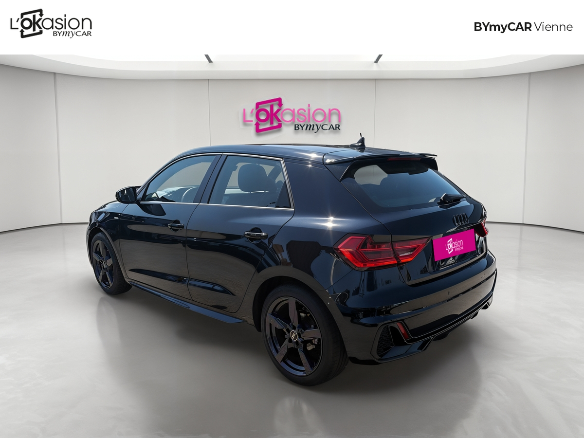 Audi A1 Sportback 30 TFSI 116 ch S tronic 7 — photo 3