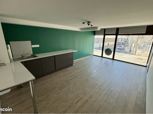Local commercial à vendre - MONTPELLIER Grand M