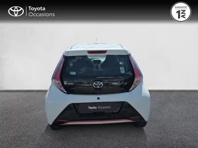 Toyota Aygo 1.0 vvt-i 69ch x-play 5p — photo 4
