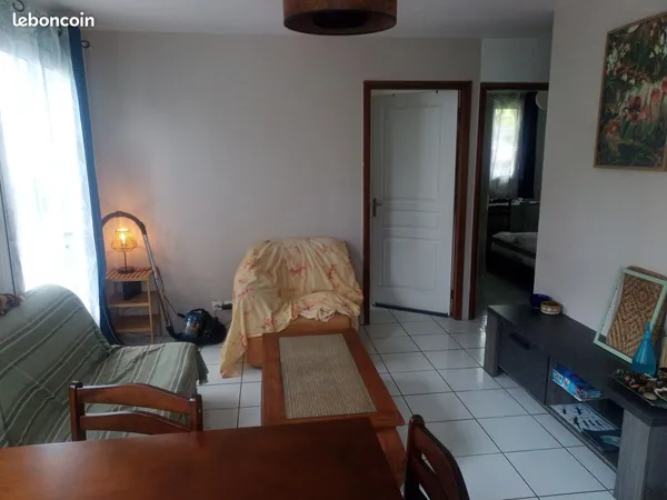 Chambre dans logement partagé/coloc/ location saisonnière