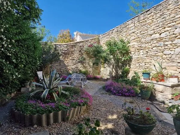 Maison 10 pièces 269 m²