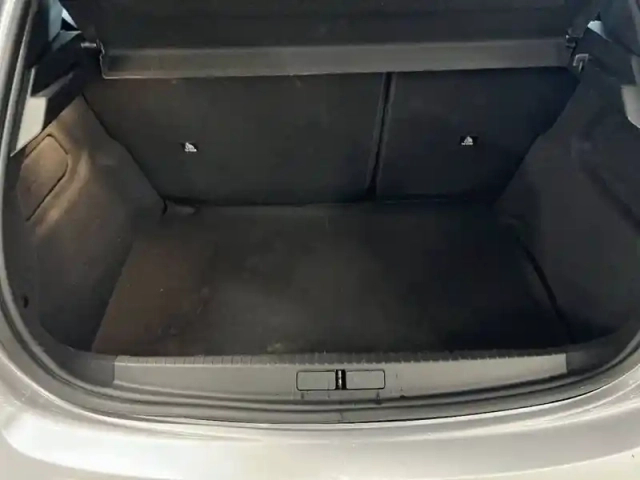 Peugeot 208 hybrid 145 ch e-dcs6 — photo 9