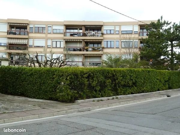 Loue apppartement T 3 à Vitrolles