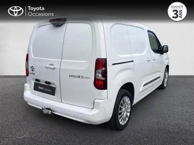 Toyota Proace city medium 100 d-4d business rc23 — photo 4