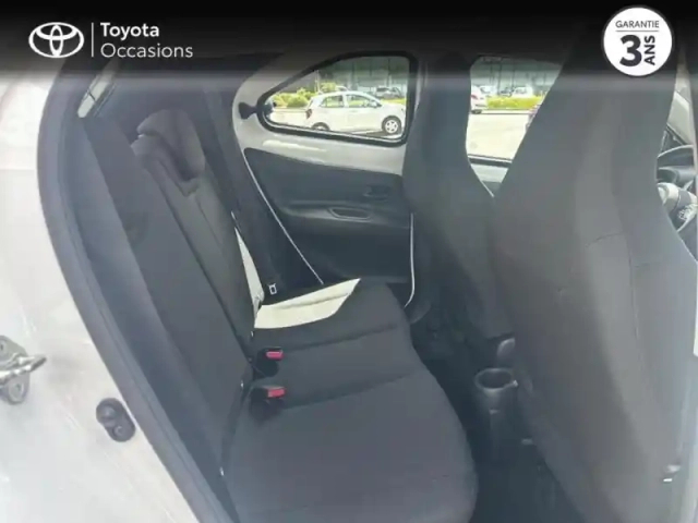 Toyota Aygo X 1.0 vvt-i 72ch active business my23 — photo 7