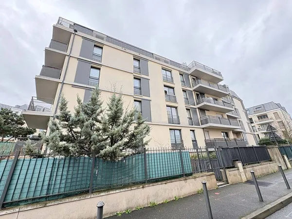 Stationnement Vente Châtillon 7000€