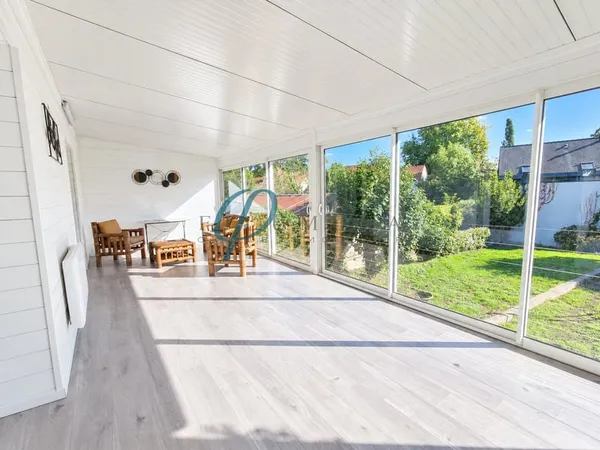 SUCE SUR ERDRE - Charmante maison meublée de plain-pied avec
