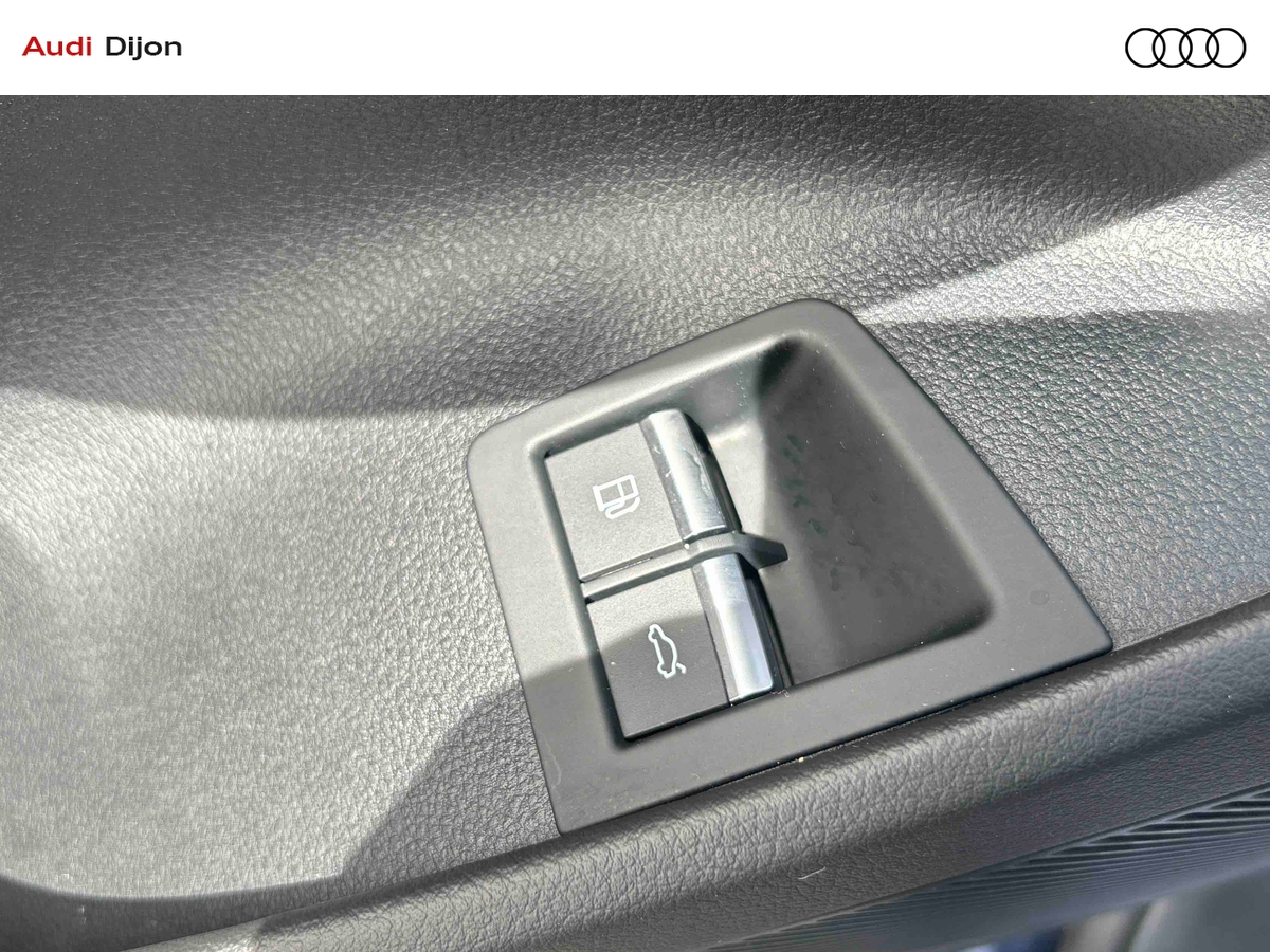 Audi Q8 55 TFSI e 394 Tiptronic 8 quattro — photo 16
